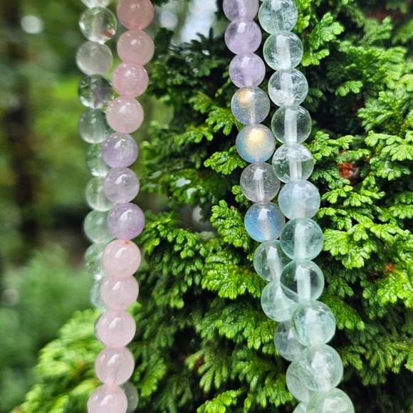 Green Fluorite, Black Moonstone, Lilac Amethyst and Rose Quartz Prayer Beads - Picture 3 of 5
